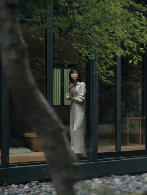 Where botanicals melt into ritual